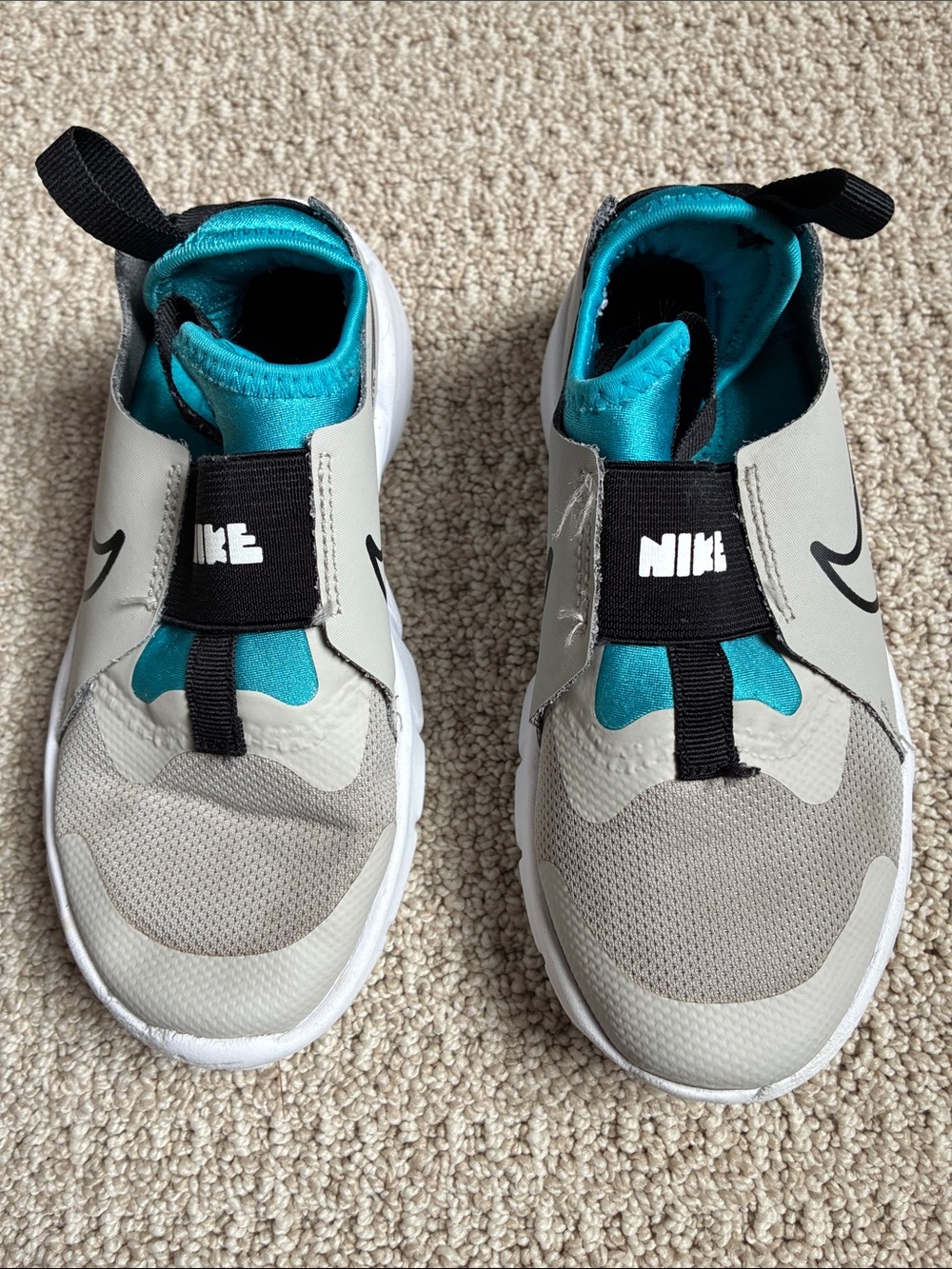 Nike Kids Grey & Teal Slip-On Sneakers